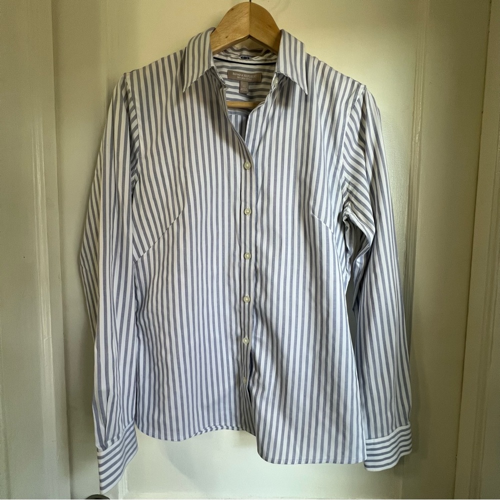Banana Republic Non-iron Fitted Button Down Shirt